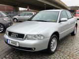 Audi A4 1.8 B5 HU 04-27 1Vorbesitzer Rentner Alu Klim - Audi A4 aus 1999: 2.8