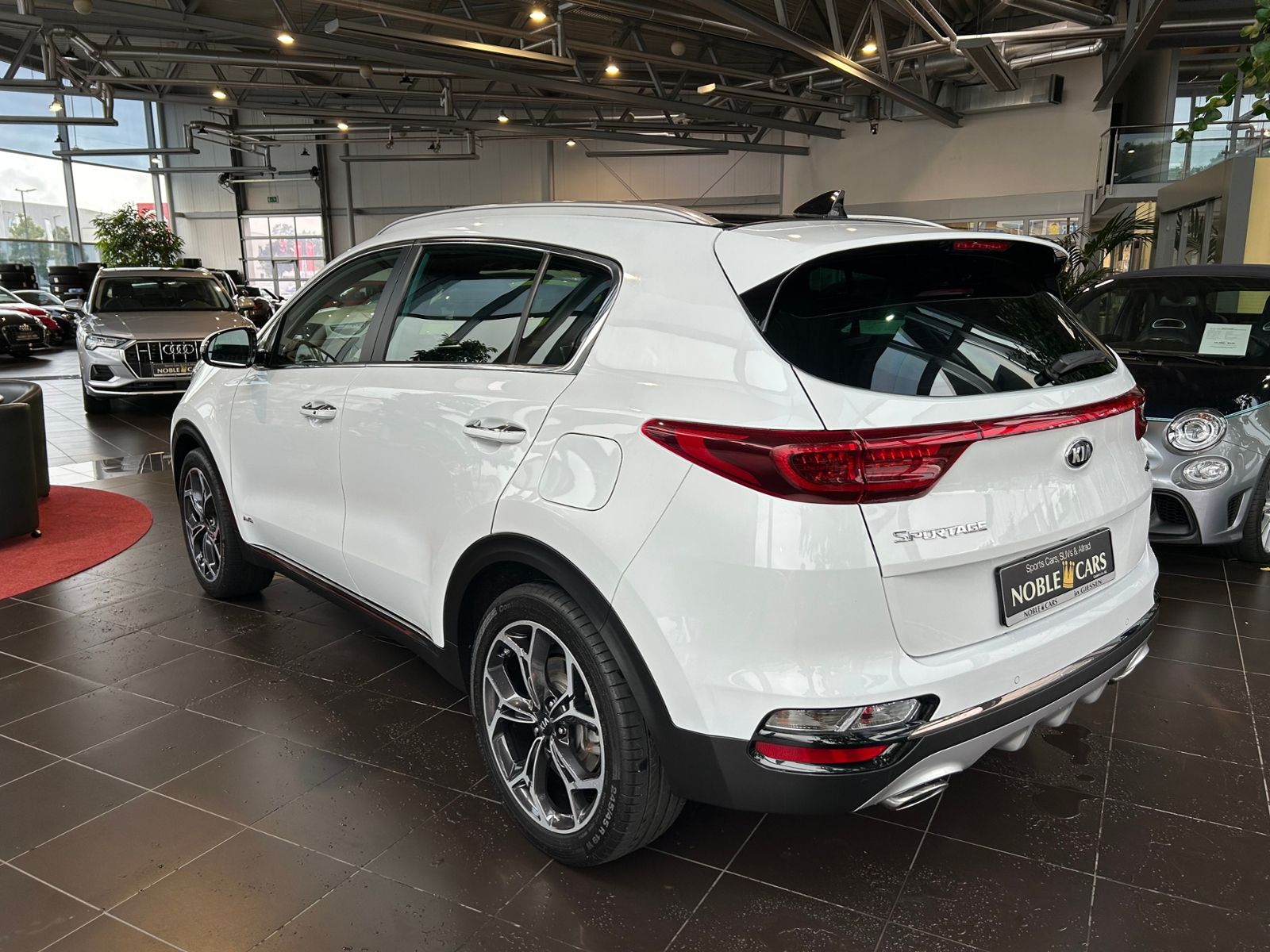 Fahrzeugabbildung Kia Sportage GT-Line 4WD ACC LED NAVI ALU