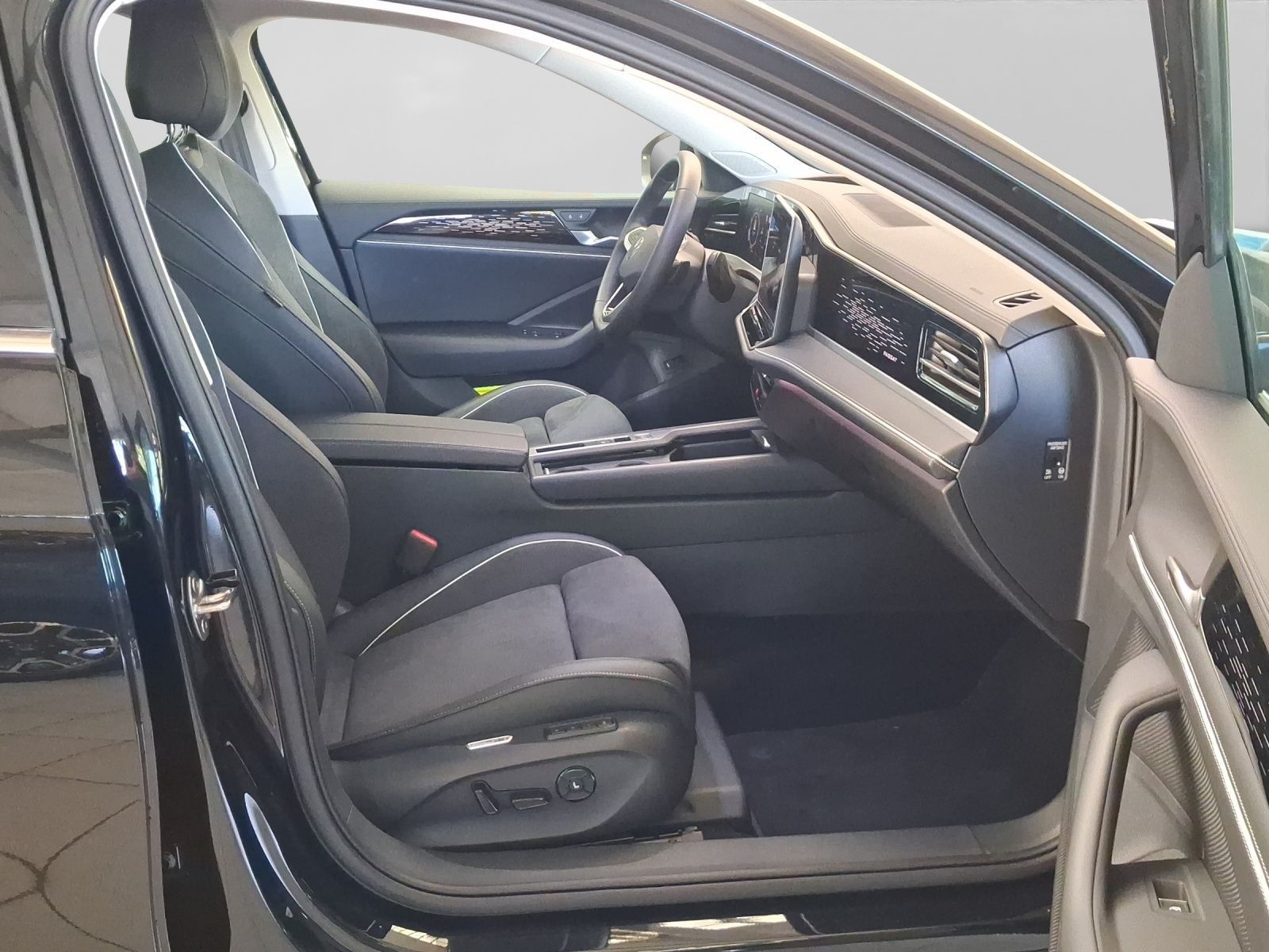 Volkswagen Passat Variant - Bild 14