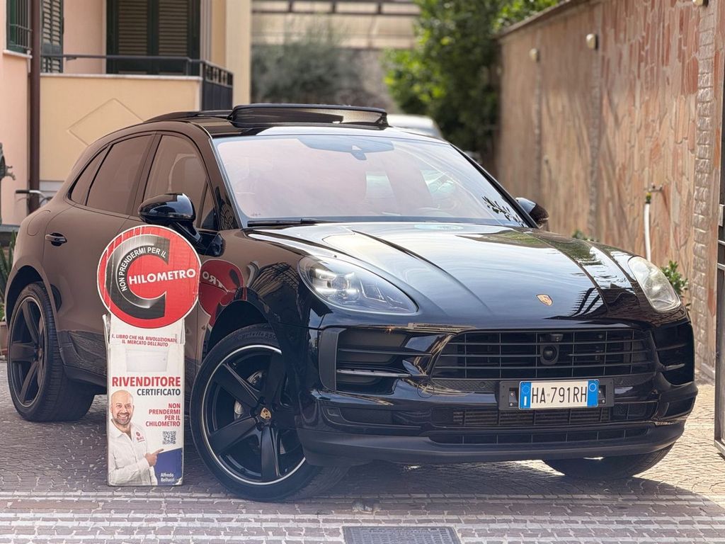 Image of Porsche Macan