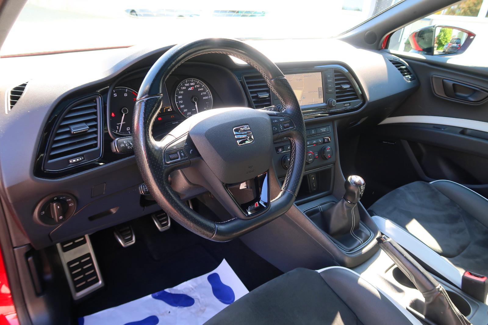 SEAT LEON TSI"CUPRA290"19"PANORAMA"NAVI"LED"LEDER"SCHH | 290 ch | BVM | "19"PANORAMA"LED"NAVI"