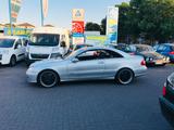 Mercedes-Benz Mercedes CLK 320 - Mercedes-Benz CLK 320 in Köln