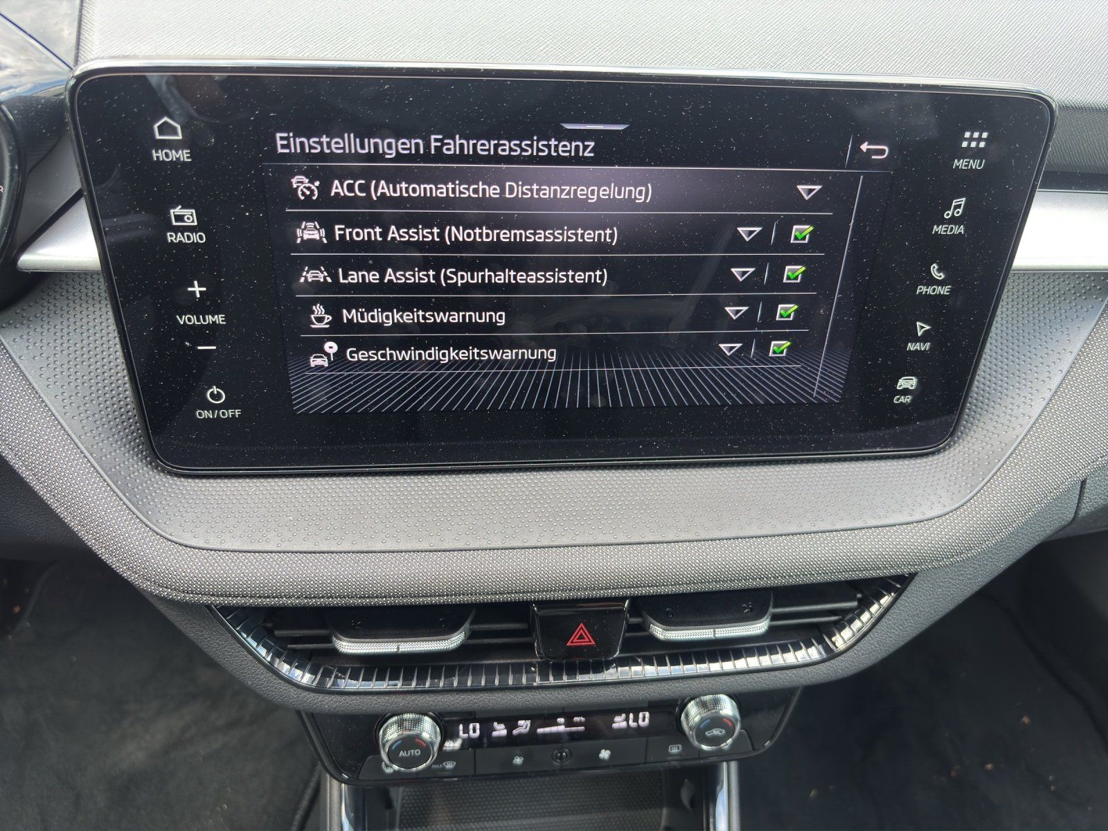 Fahrzeugabbildung SKODA Fabia Balance 1,0 TSI 85 kW DSG