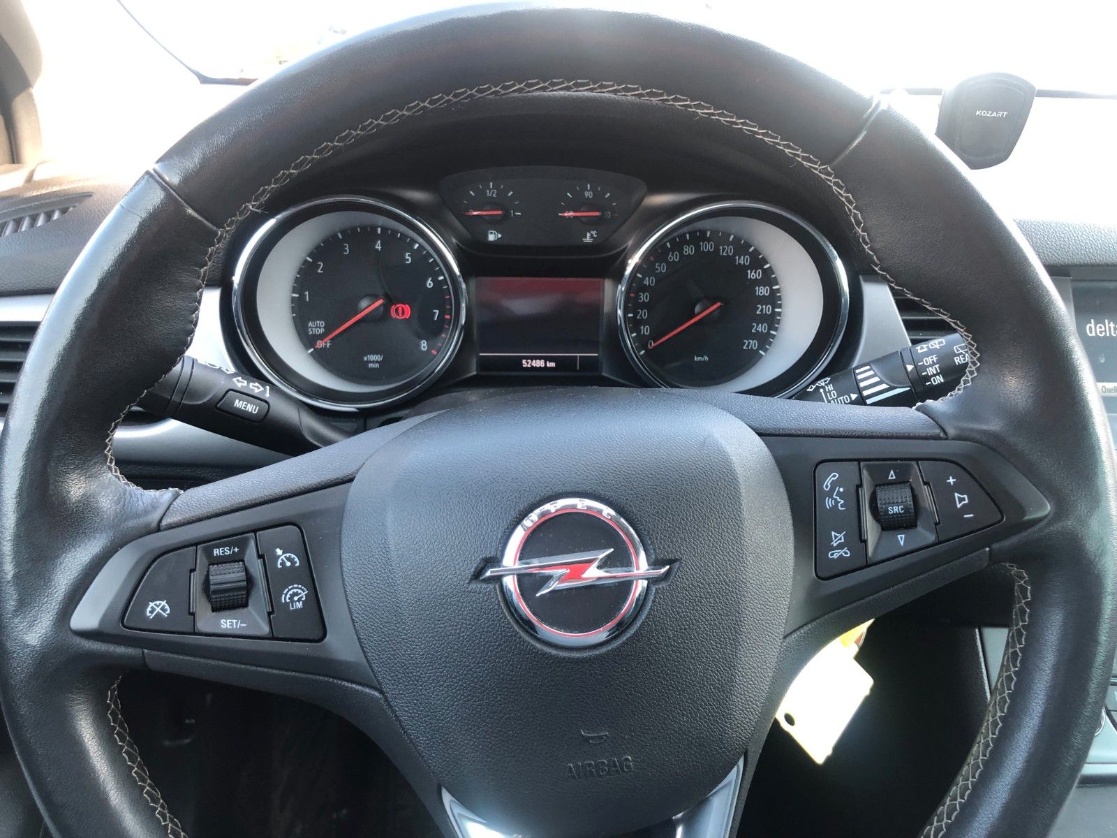 Fahrzeugabbildung Opel Astra K SportsTourer Business Unfall Fahrerseite