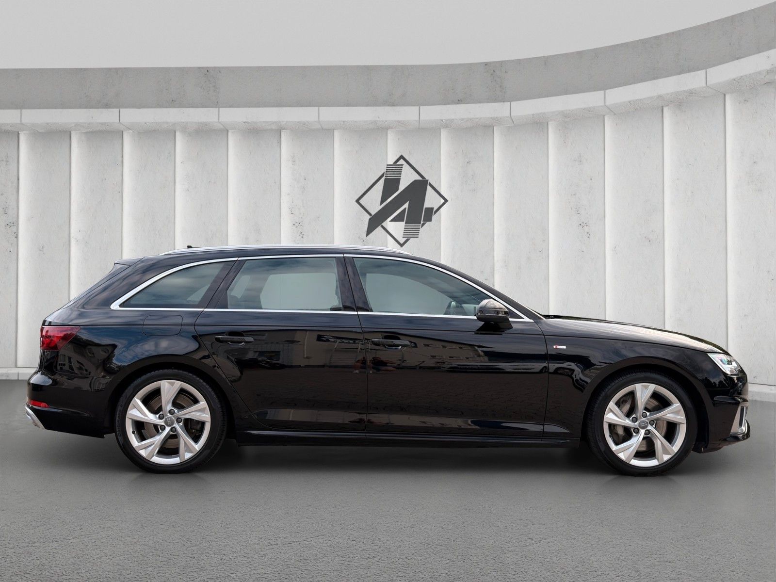 Fahrzeugabbildung Audi A4 Avant DSG quattro S Line*Pano*AHK*LED*SHZ*