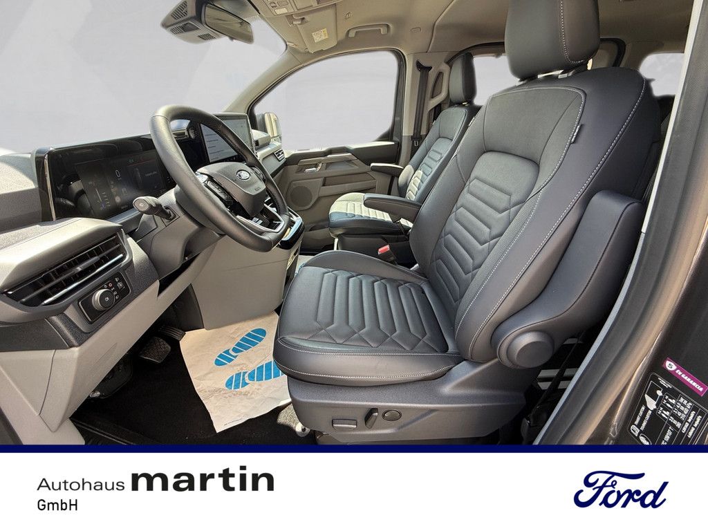 Fahrzeugabbildung Ford Tourneo Custom 2.0 Eco Blue 320 L1 Aut Titanium