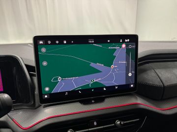 Fahrzeugverkauf 23 Skoda Kodiaq 1.5 TSI Sportline AHK*Matrix*Panodach