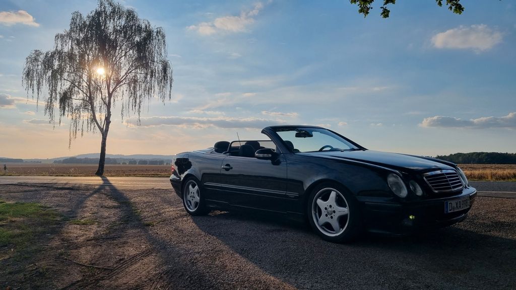 Mercedes-Benz CLK 320