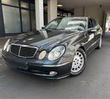 Mercedes-Benz E240 disigno / Panoramadach/ 149000KM / TÜ... - Mercedes-Benz E 240 Gebrauchtwagen in Berlin