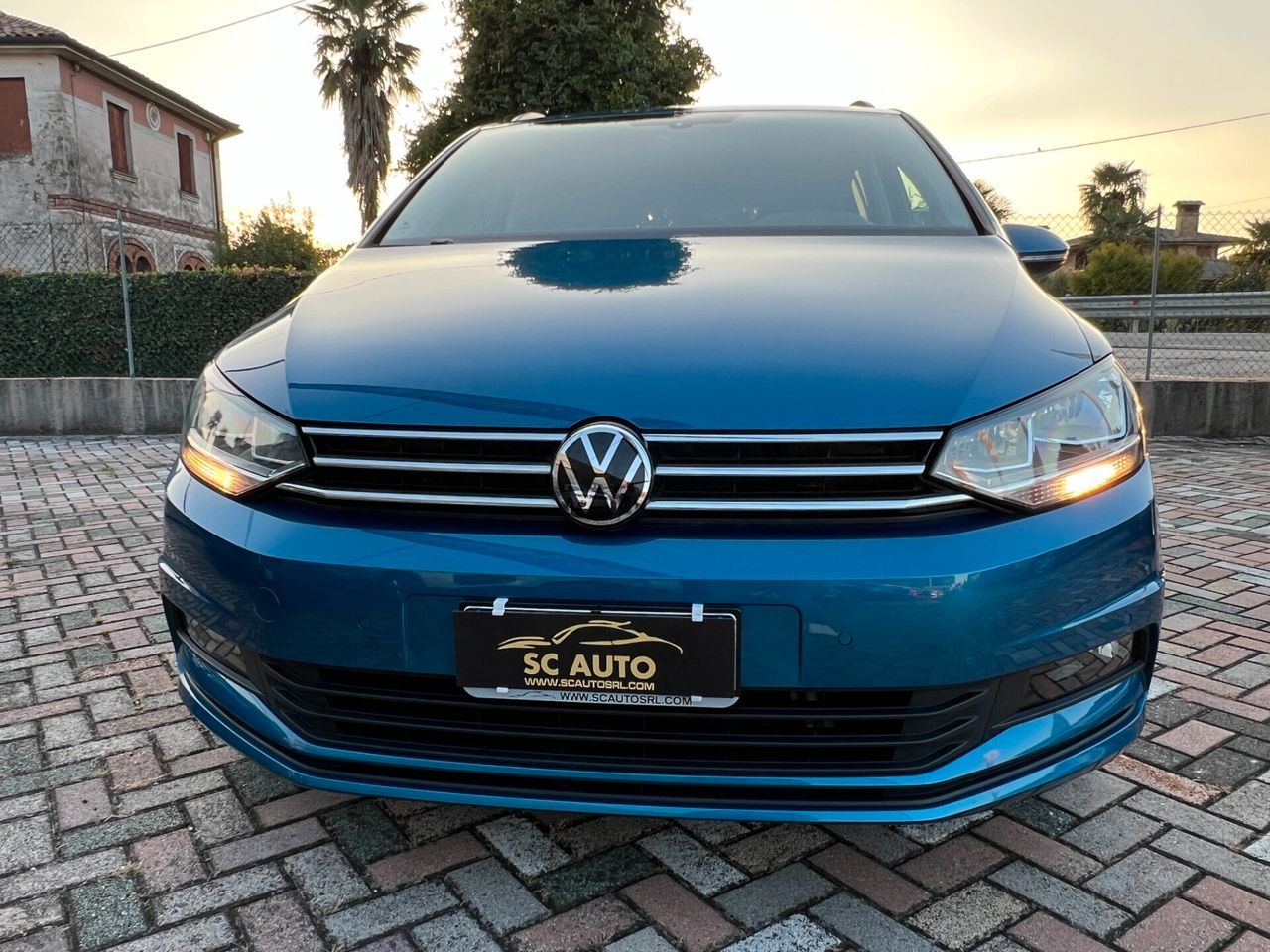 Volkswagen Touran 2.0 TDI 150 CV DSG 7 POSTI PRO imagem 2