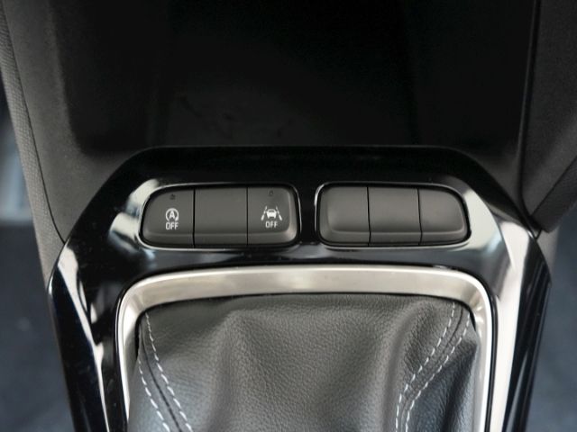 Corsa F FACELIFT EDITION+LED LICHT+SITZ-/LENKRAD