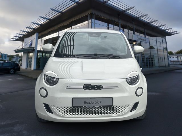 500 e Style Paket 42 kWh KLIMAAUTOMATIK GRA