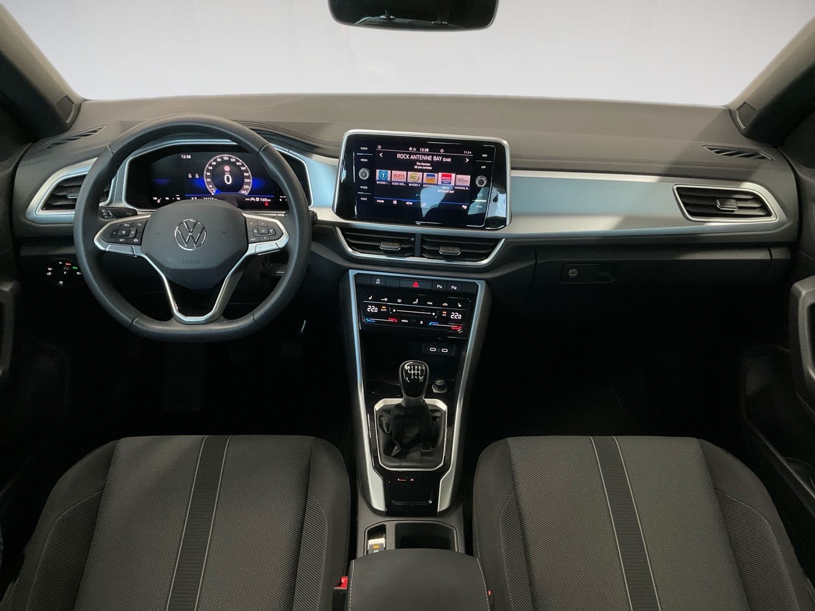 Volkswagen T-Roc - Bild 11