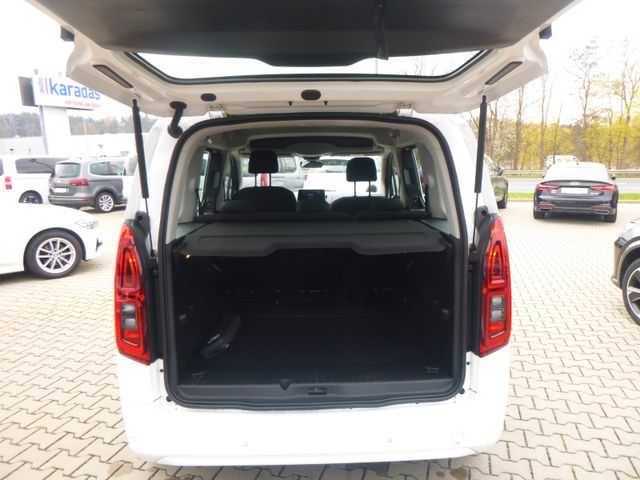 Fahrzeugabbildung Opel Combo Life E 1,2 T >15.729KM/Sitzheiz/PDC<