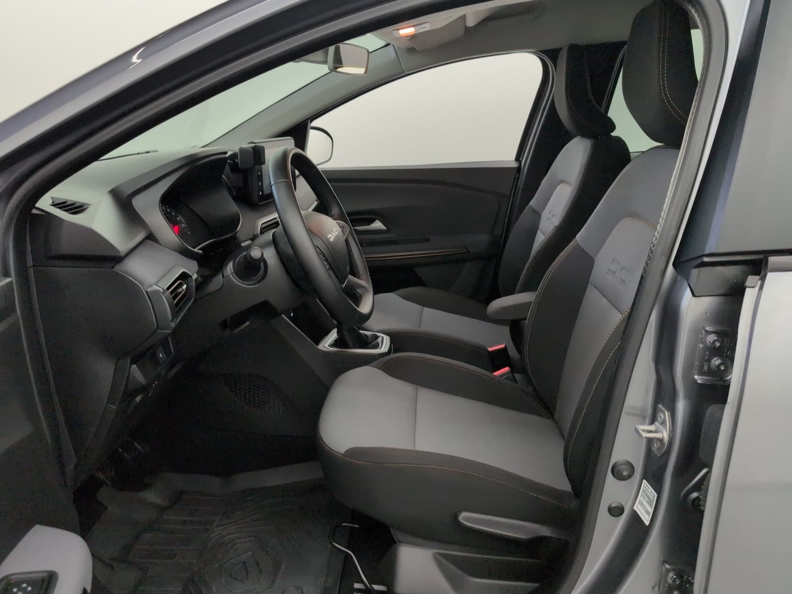 DACIA Jogger TCe 110 Extreme+ 7-Sitzer Navi – Bild 7