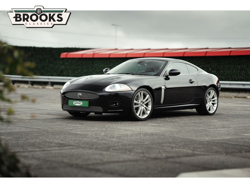 Jaguar XKR