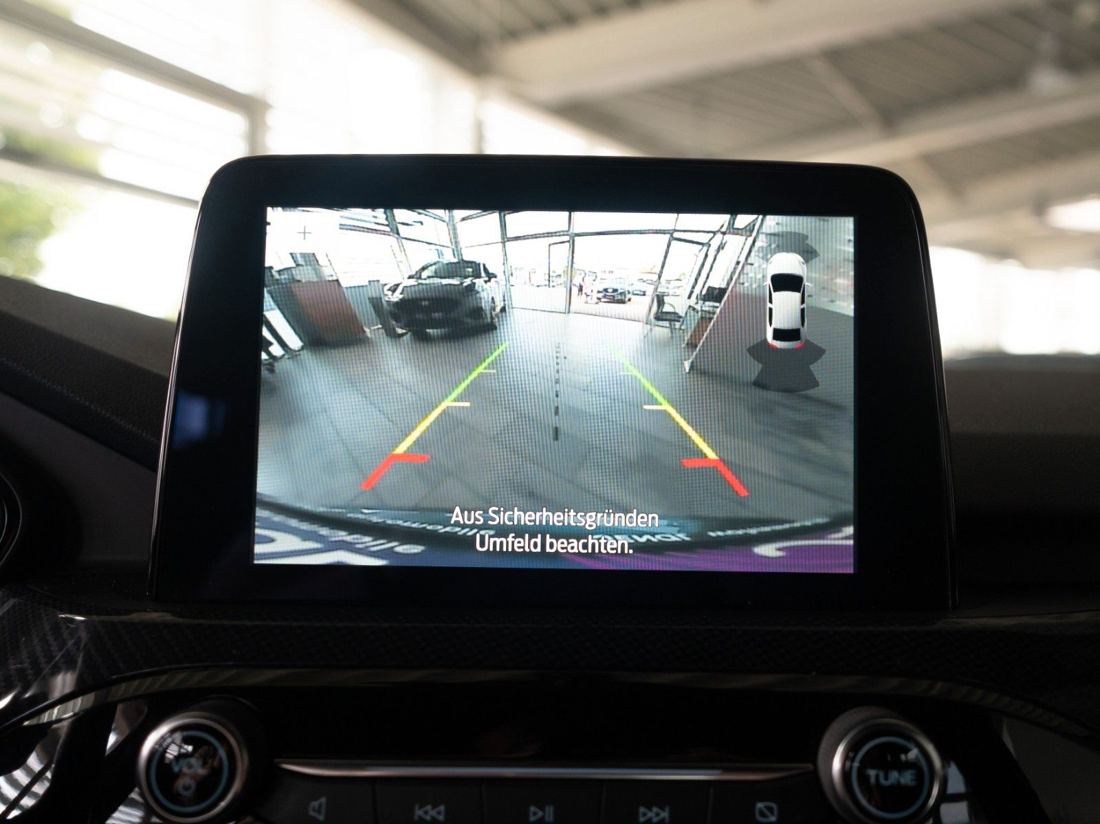 Fahrzeugabbildung Ford Kuga Plug-In Hybrid ST-Line AUTOM./WINTER-P./DAB