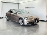 Alfa Romeo Giulia Super 2.2 D Cam PDC Xenon DAB - Alfa Romeo Giulia: Super