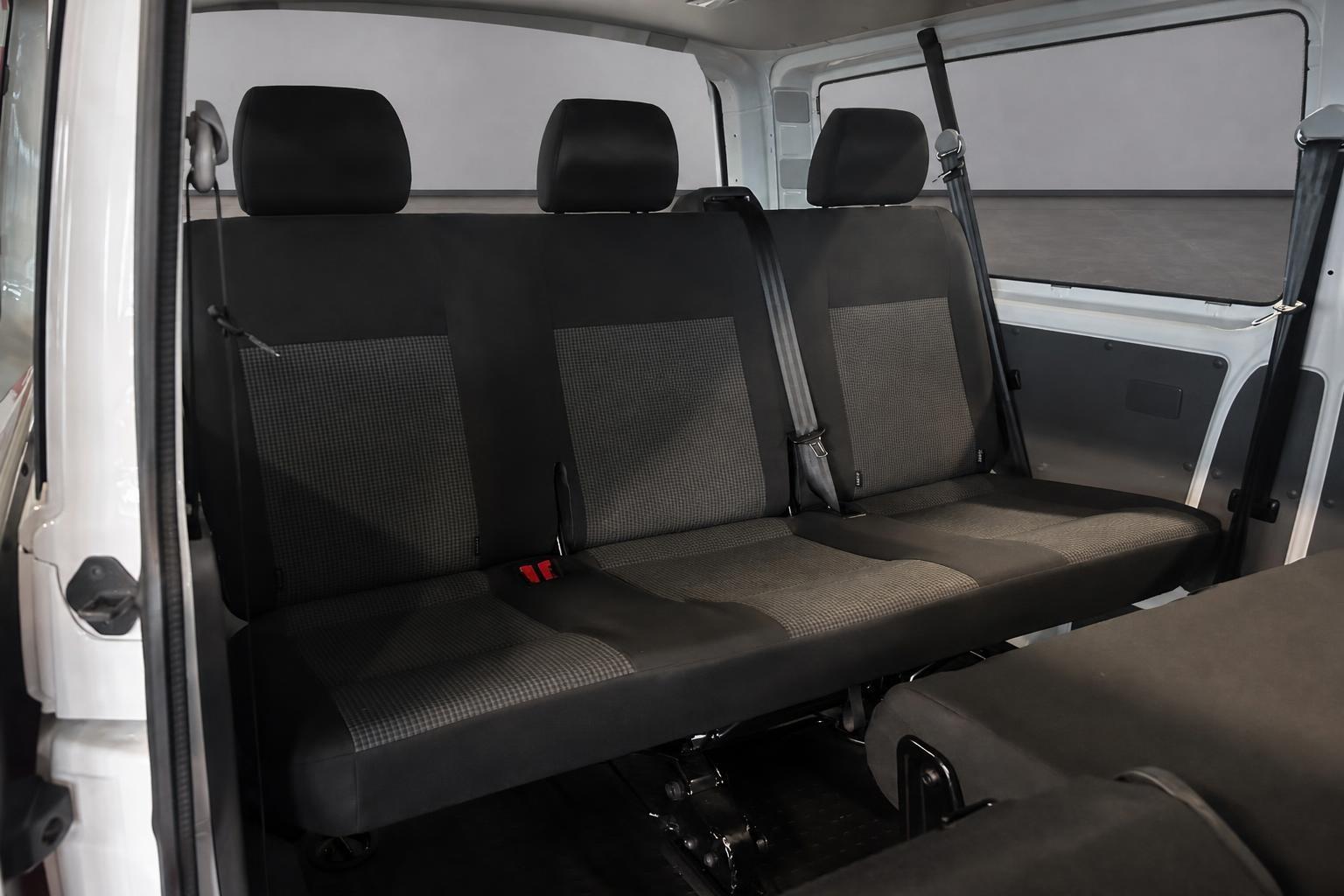 Volkswagen T6 Transporter*8-Sitzer*1.Hand*Kamera*