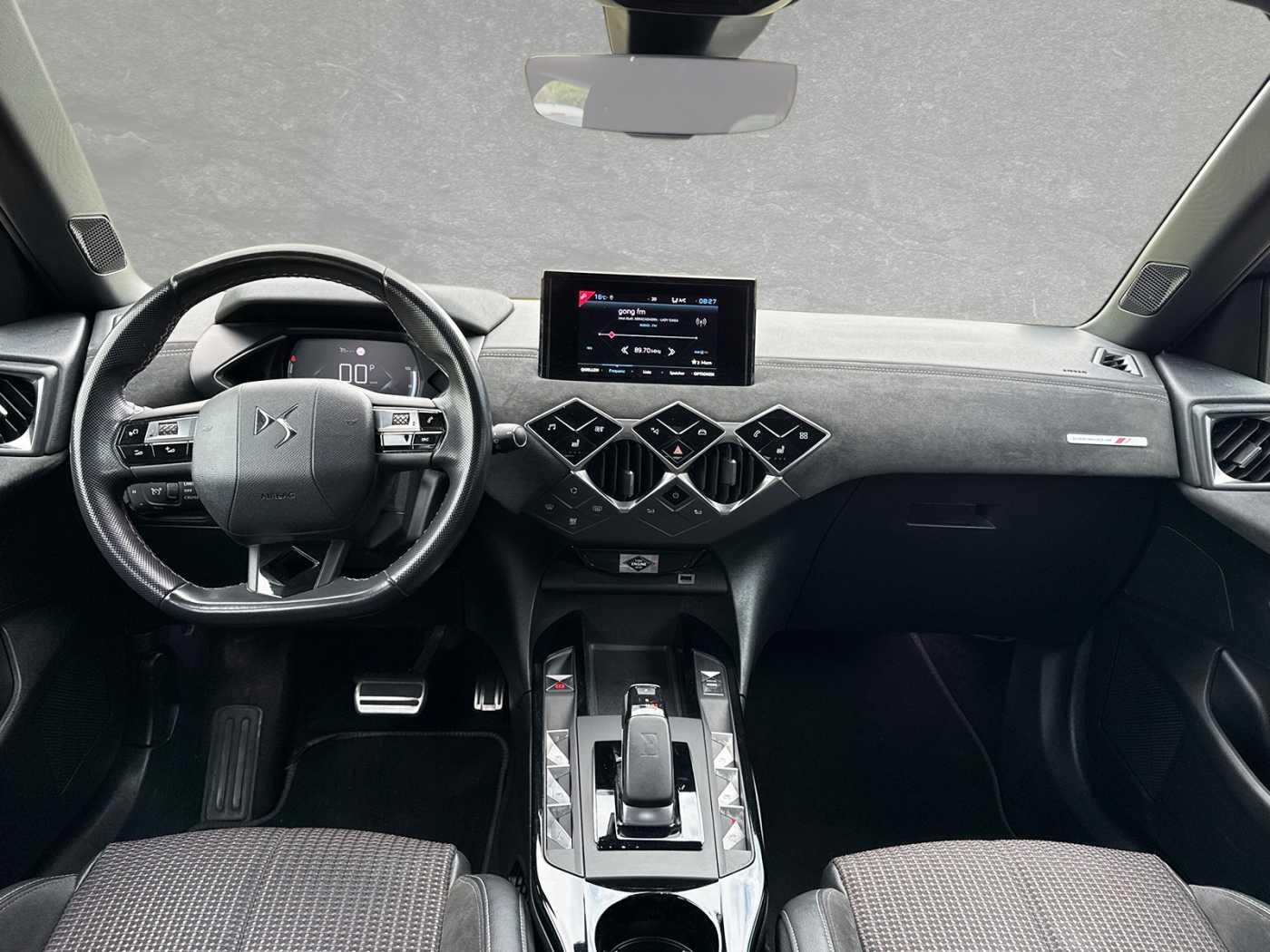 DS Automobiles DS3 E-TENSE Crossback PERFORMANCE LINE
