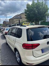 Volkswagen Touran 2.0 TDI SCR DSG Comfortline Comfortline - Volkswagen Touran mit Diesel-Antrieb: Taxi
