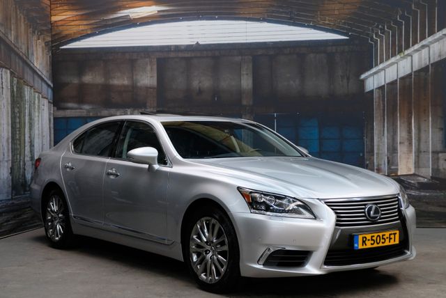 Lexus LS 600h President Line *DVD im Fond*