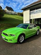 Ford Mustang V6 CARFAX - Ford Mustang: Cabrio, V6