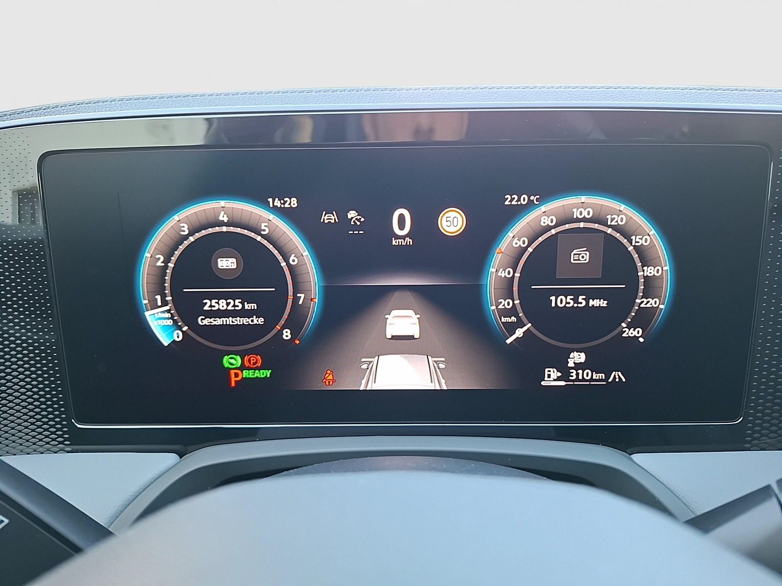 Fahrzeugabbildung Volkswagen Passat Variant eTSI Business DSG LED Navi AID HU