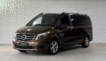 Mercedes V 220 - 1