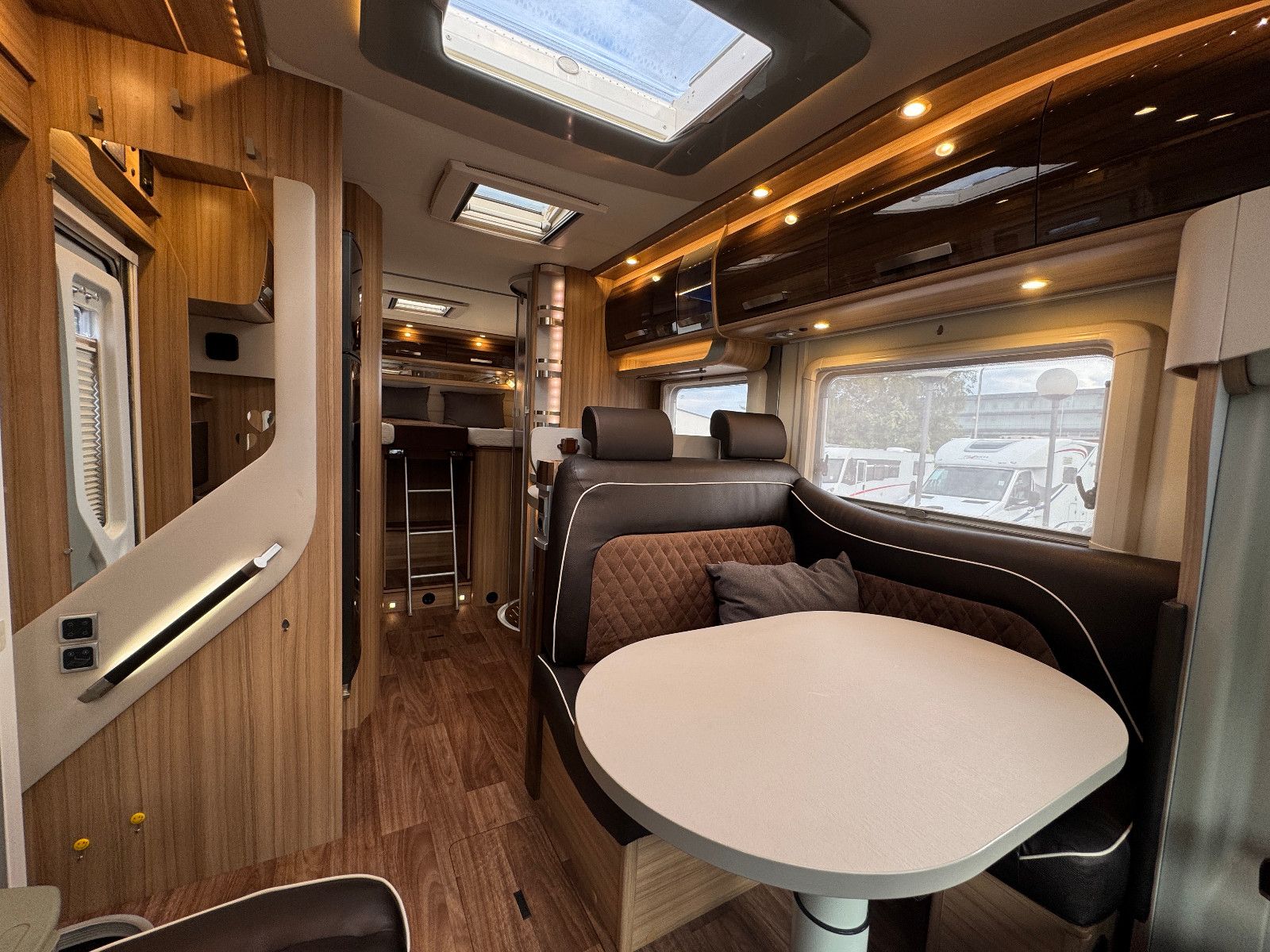 Fahrzeugabbildung Knaus SUN TI 700 MEG PLATINUM SELECTION FIAT 1.HAND
