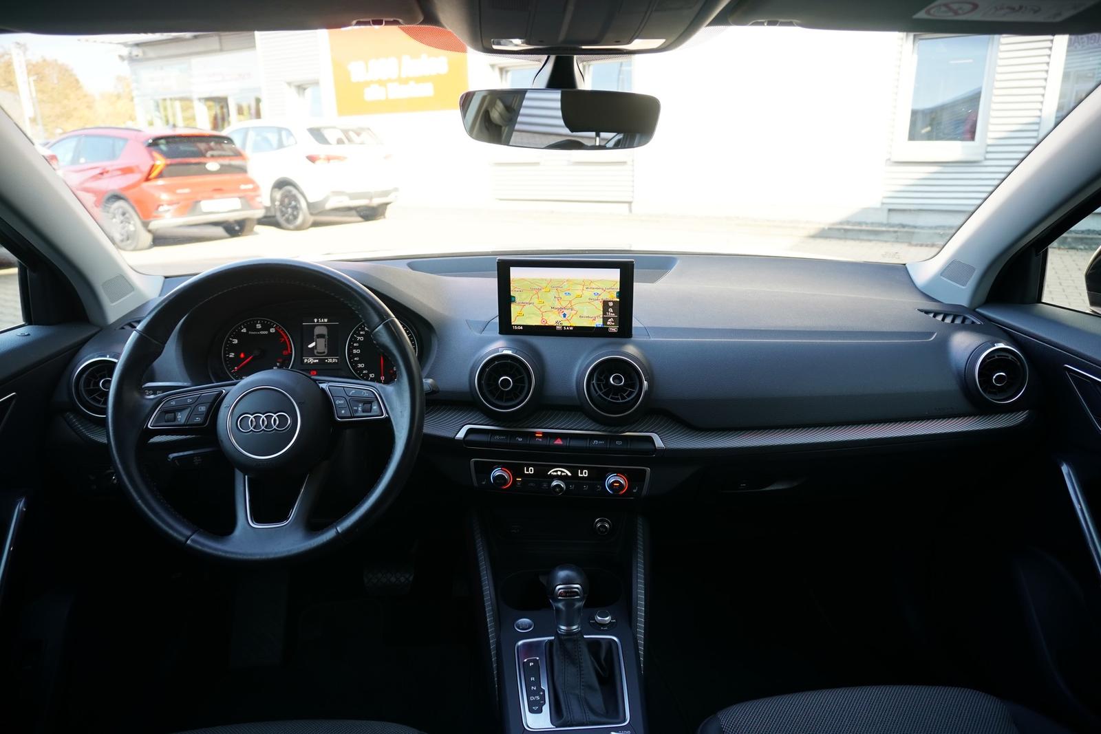 Audi Q2 35 1.5 TFSI S line LED Navi Sitzheizung AHK