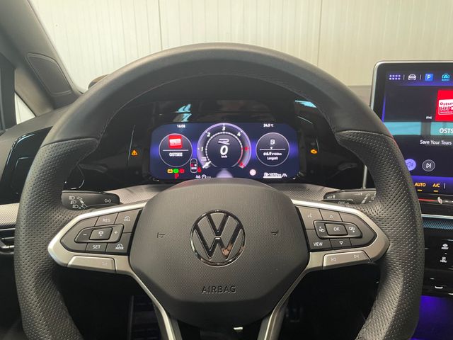 Golf VIII Variant R-Line 2.0 TDI DSG AHK LED ACC