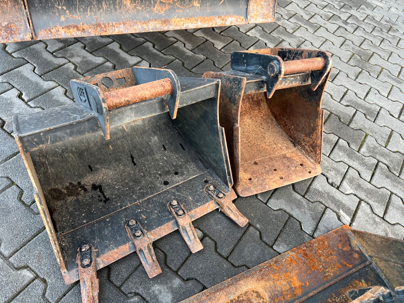 Fahrzeugabbildung JCB 19C-1 / nur 504h! / Powertilt / 2022