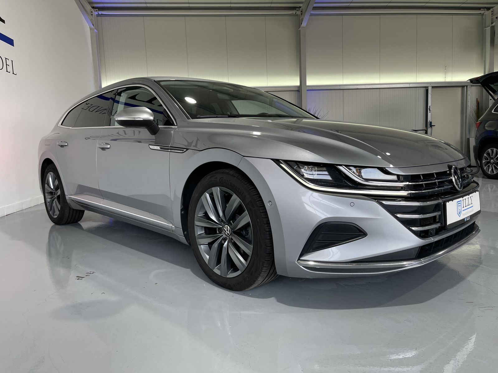 Fahrzeugabbildung Volkswagen Arteon Shooting Brake 2.0 TDI*4Motion*Cam*AHK*