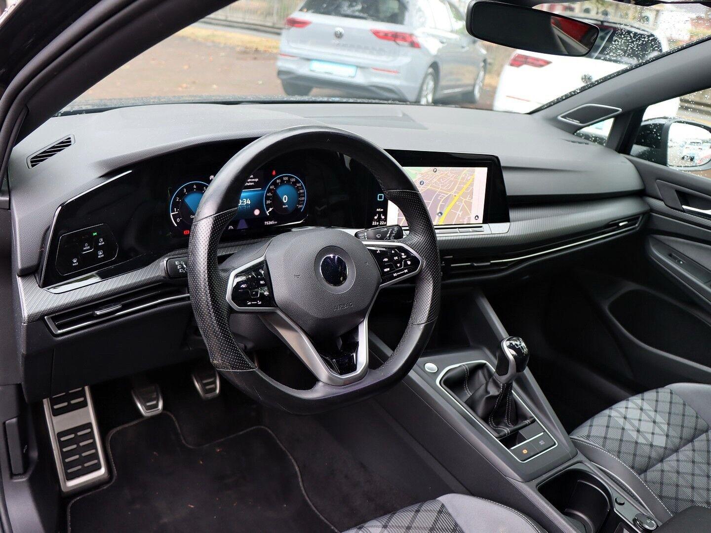 Volkswagen Golf VIII R-Line 1.5 TSI OPF LED/STANDHZ./NAVI/H, миниатюра 10