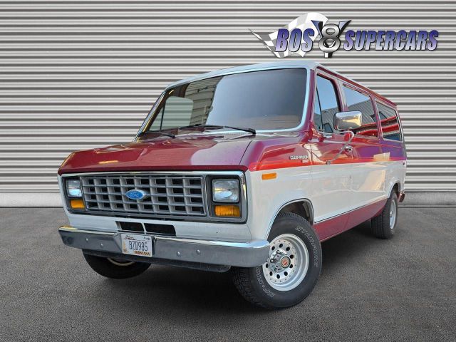 Ford Econoline E150 CLUB WAGON
