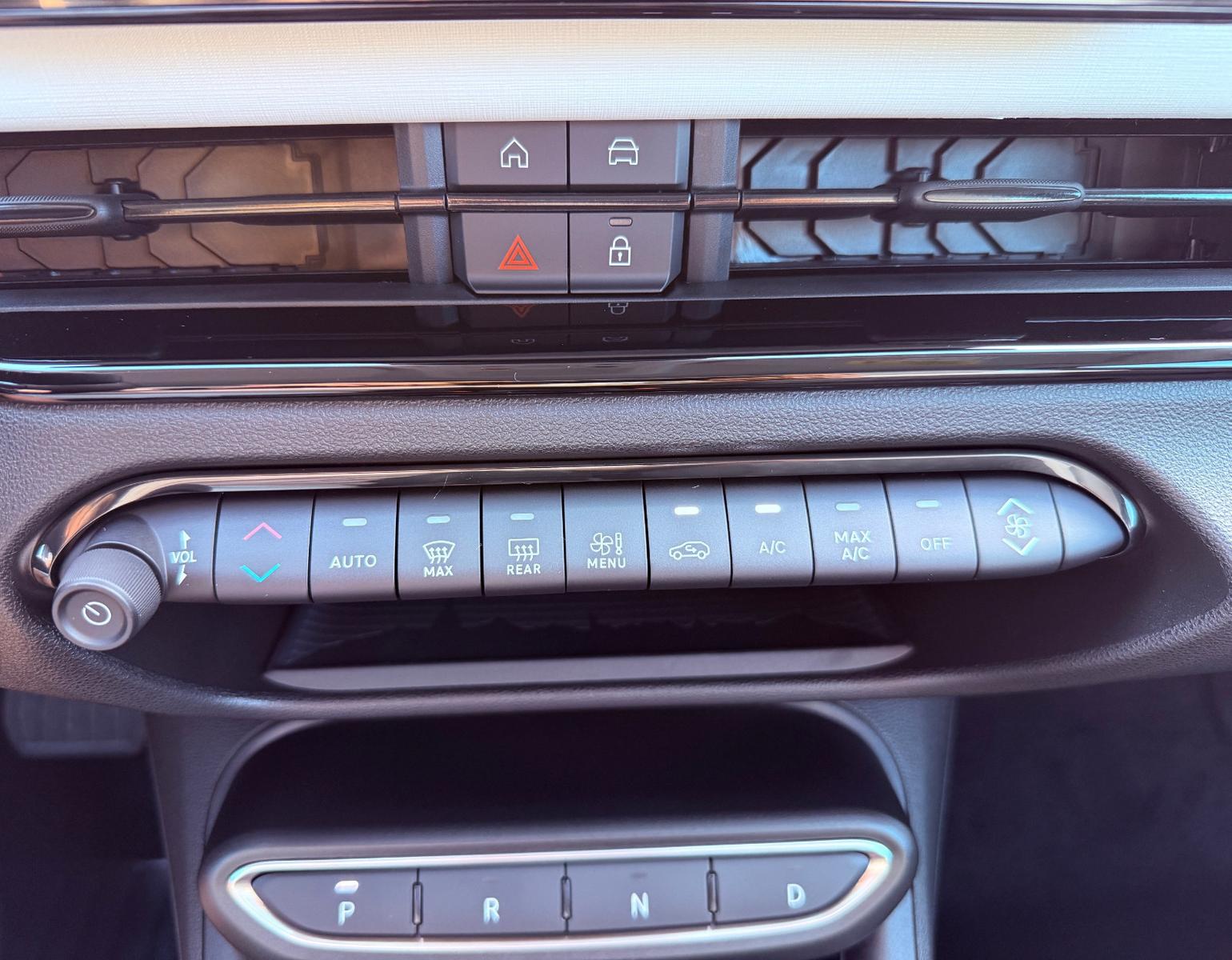 Fiat 600 Hybrid Pop 145 PS eDCT Automatik SHZ SOFORT