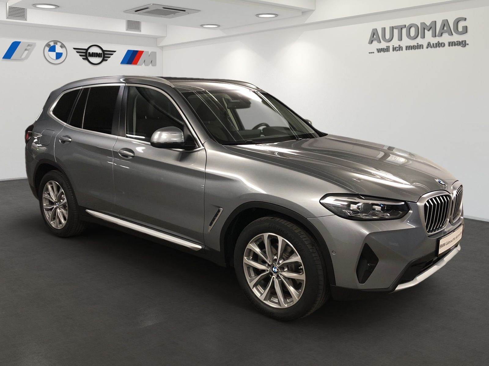 BMW X3 xDrive20i DrivAss*ParkAss*Standheizung*AHK*Ak foto 2