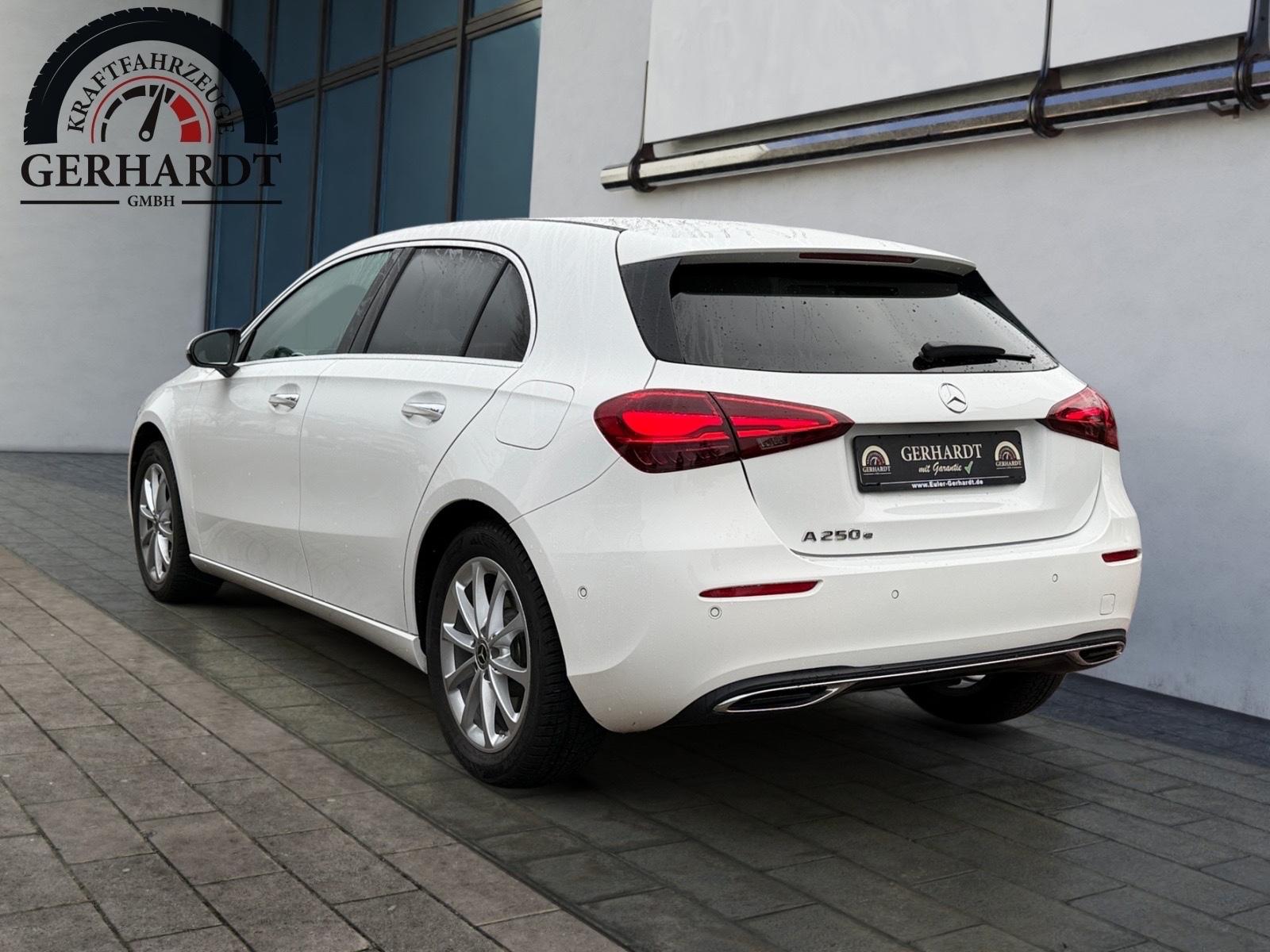 Mercedes-Benz A 250e*AUTOM.*KEYLESS*DIGITAL*LED*GARANTIE*CAM*