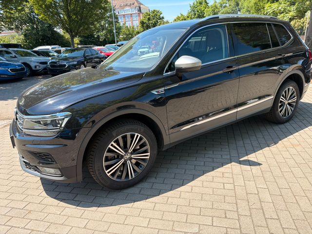 VW Tiguan Allspace Highline 4Motion LED Top