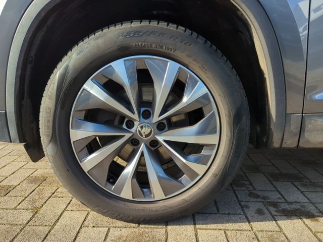 Fahrzeugabbildung SKODA Kodiaq 2.0 TDI DSG Style AHK NAV STANDHZG KAMERA