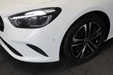 Mercedes-Benz B 200 AHK+TOTWINKEL+DISTRONIC+KAMERA+LED+17 ZOLL - mit Benzin-Antrieb: Weiß, Van
