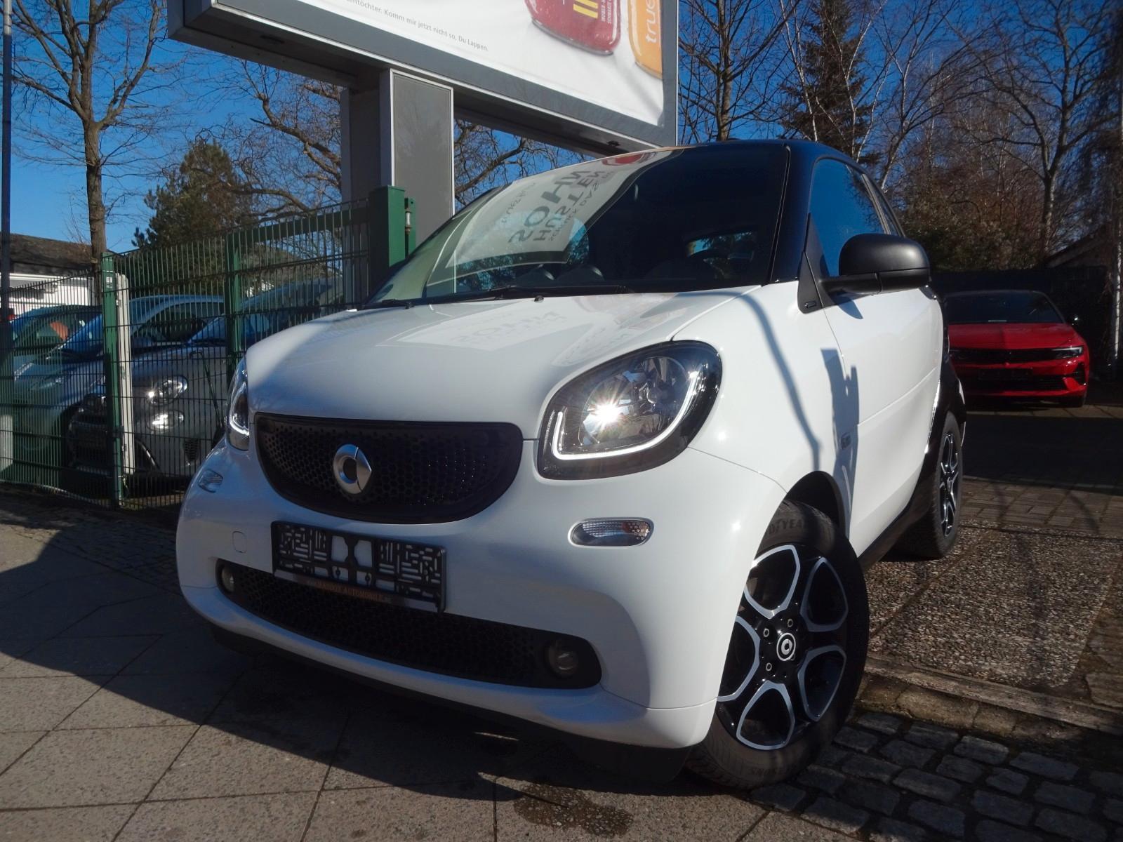 Smart ForTwo coupe 66 kW,Brabus, Navi ,PDC,SHZ,LED,Pan