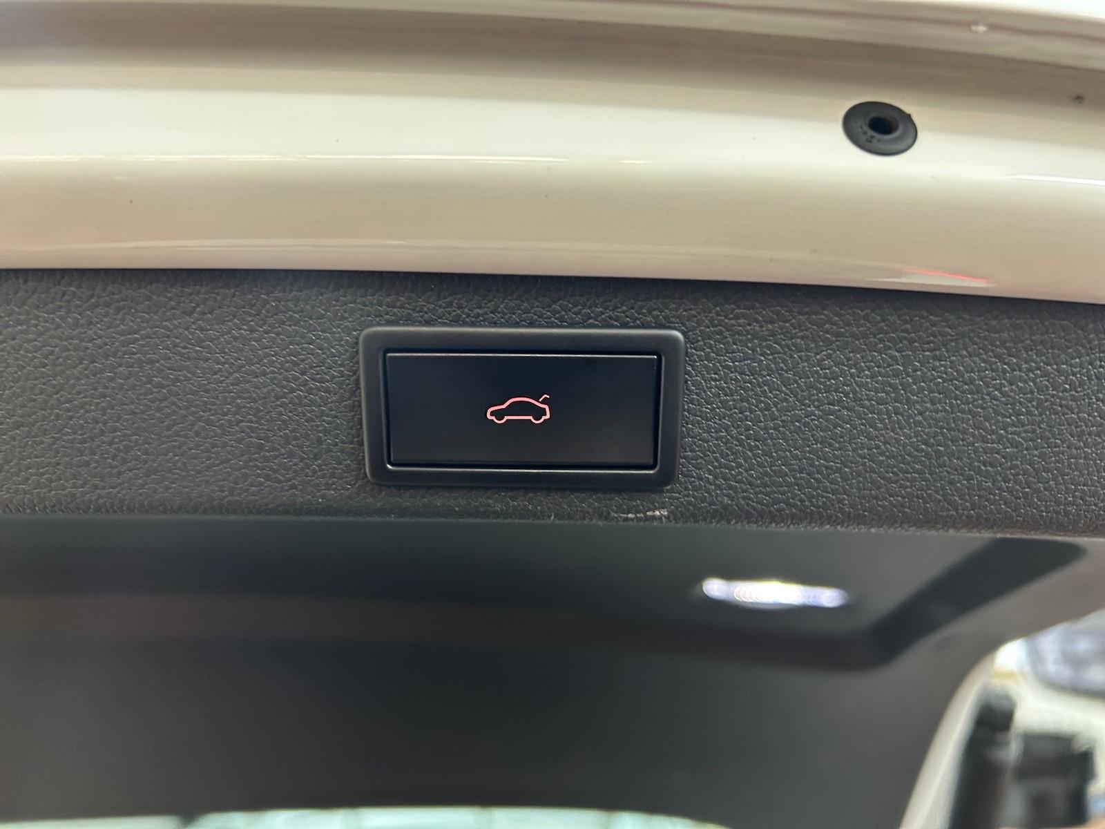Skoda Superb Style Automatik dig.Cockpit*AHK*Leder*PDC, миниатюра 22