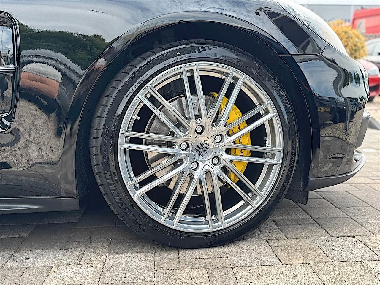 Fahrzeugabbildung Porsche Panamera 4 S Sport Chrono *Pano*Sportabgas*LED*