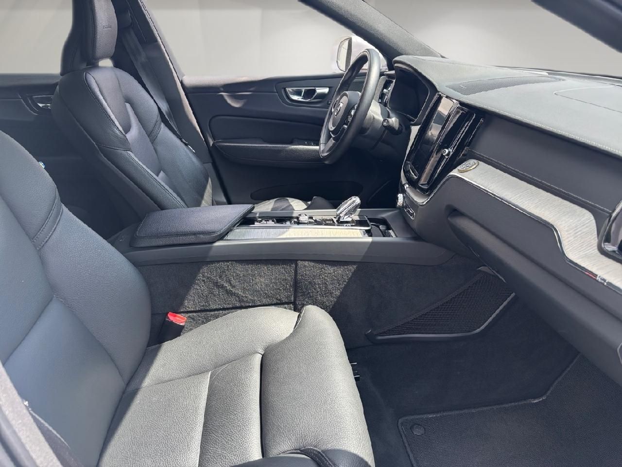 Fahrzeugabbildung Volvo XC60 T8 AWD Inscription Plug-In Hybrid