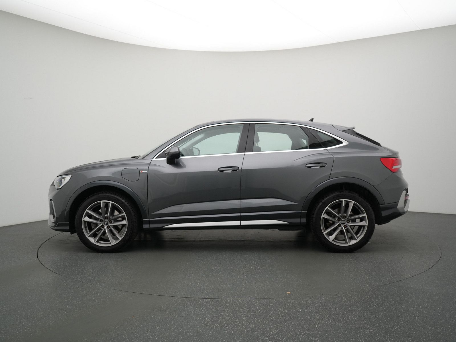 Audi Q3 Sportback e S line S tronic AHK PANO SONOS foto 18