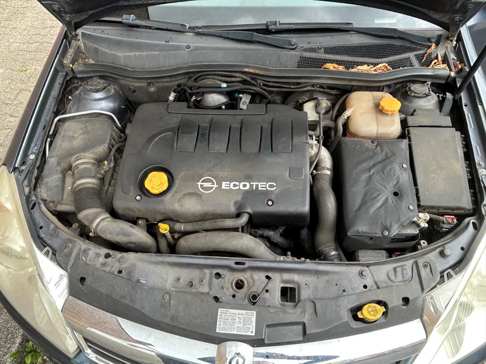 Opel Astra 2007 — photo 10
