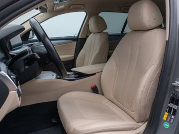 Fahrzeugabbildung BMW 530e xD  Laser HUD DAB HiFi AHK ACC Komfortzugan