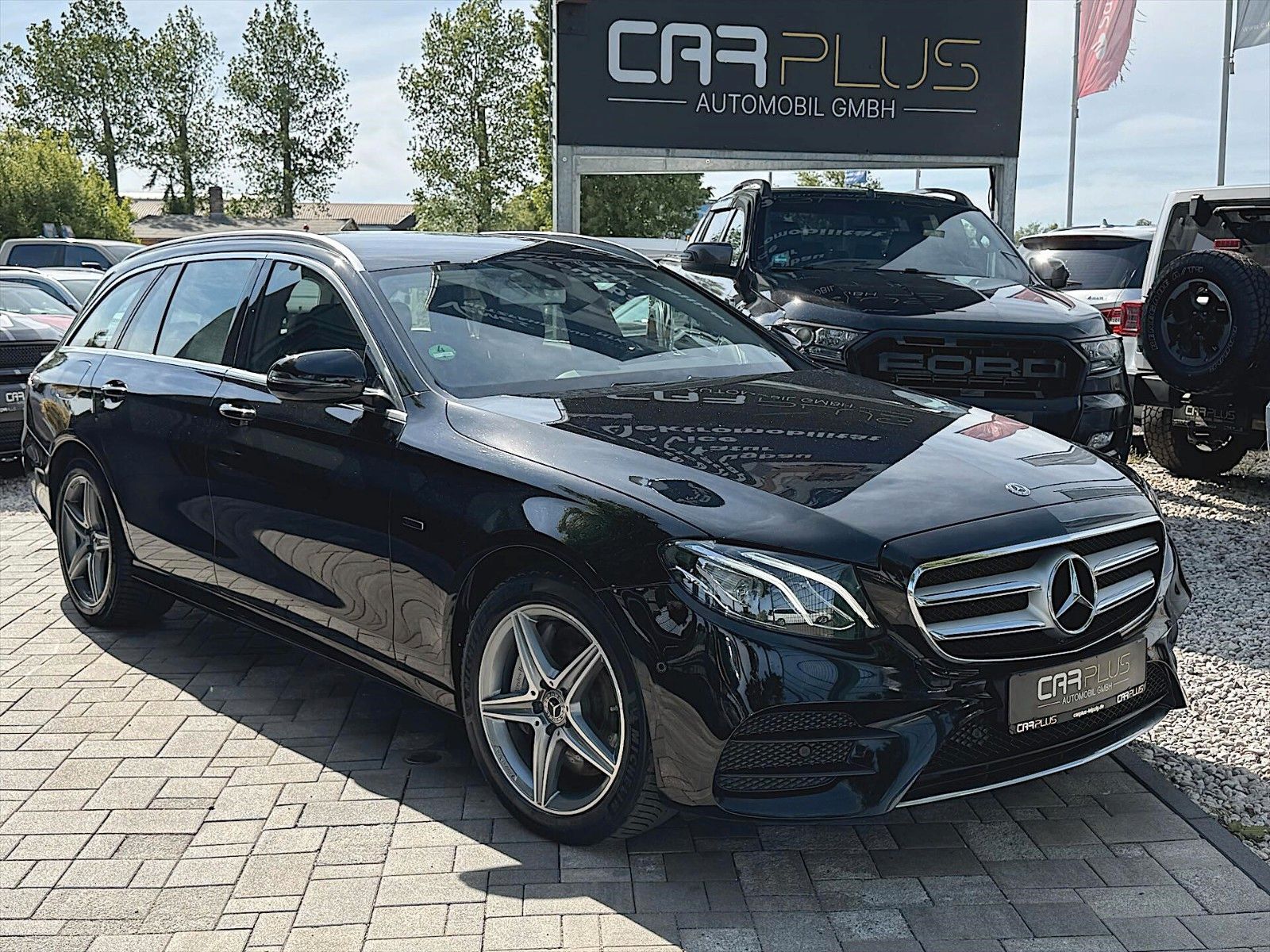 Fahrzeugabbildung Mercedes-Benz E 300 de AMG Line Business *Widescreen*LED*
